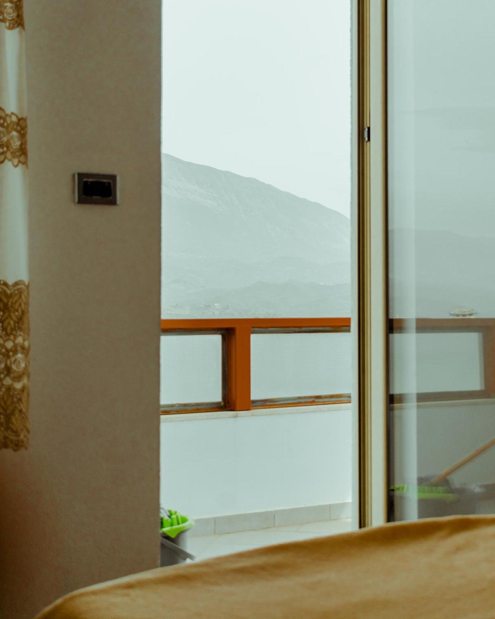 Guesthouse Shtino Gjirokastra Zewnętrze zdjęcie