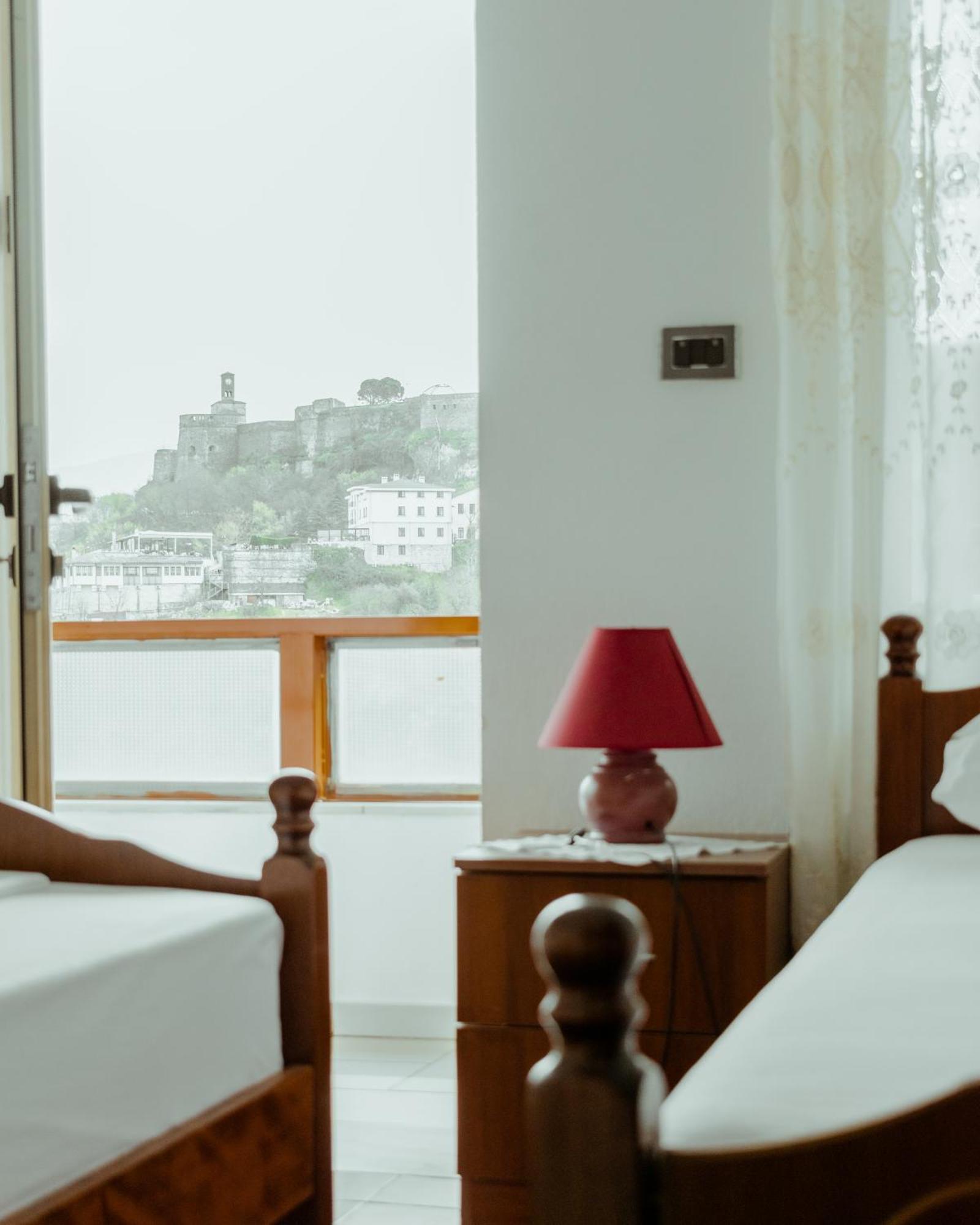 Guesthouse Shtino Gjirokastra Zewnętrze zdjęcie