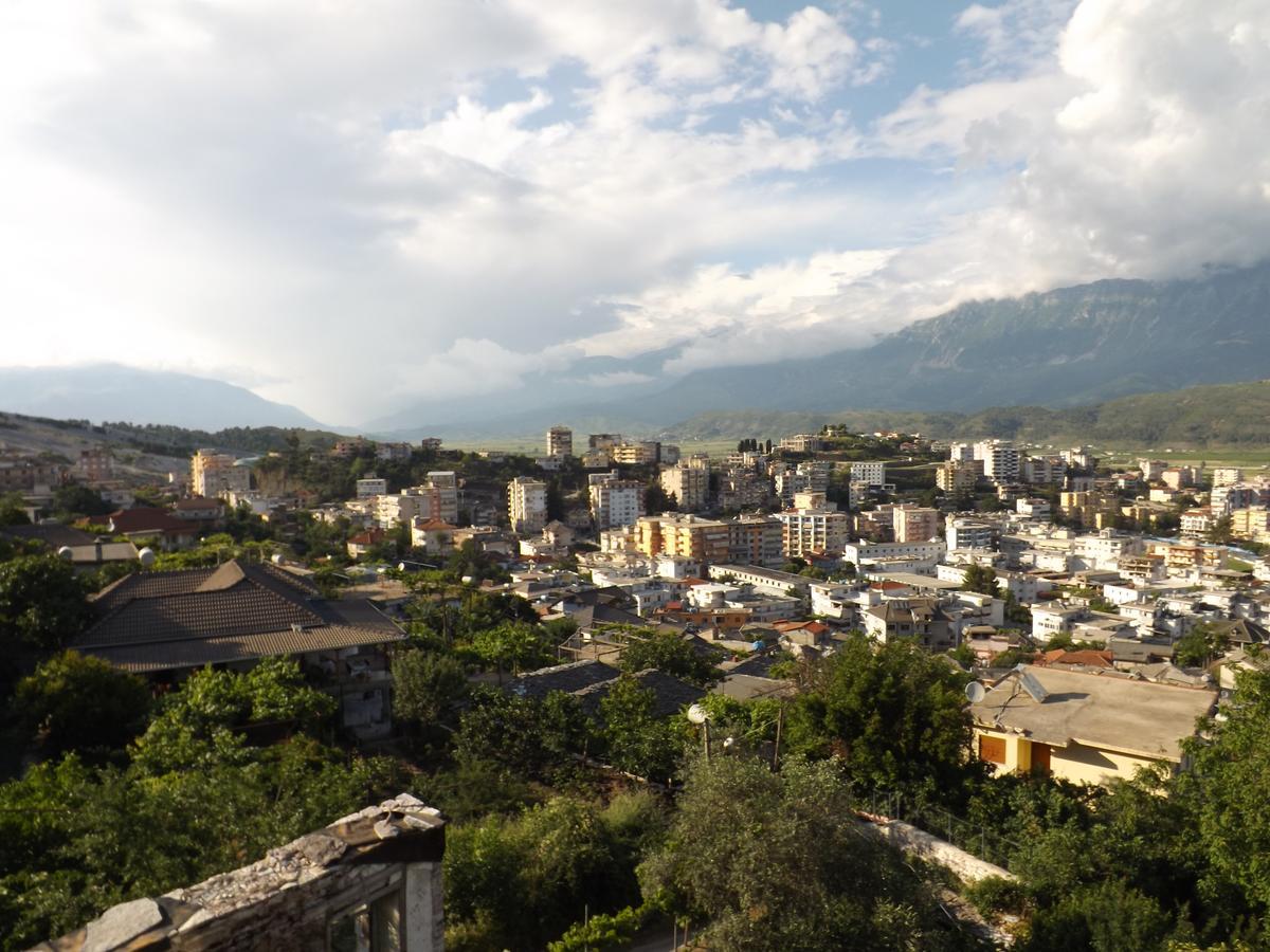 Guesthouse Shtino Gjirokastra Zewnętrze zdjęcie